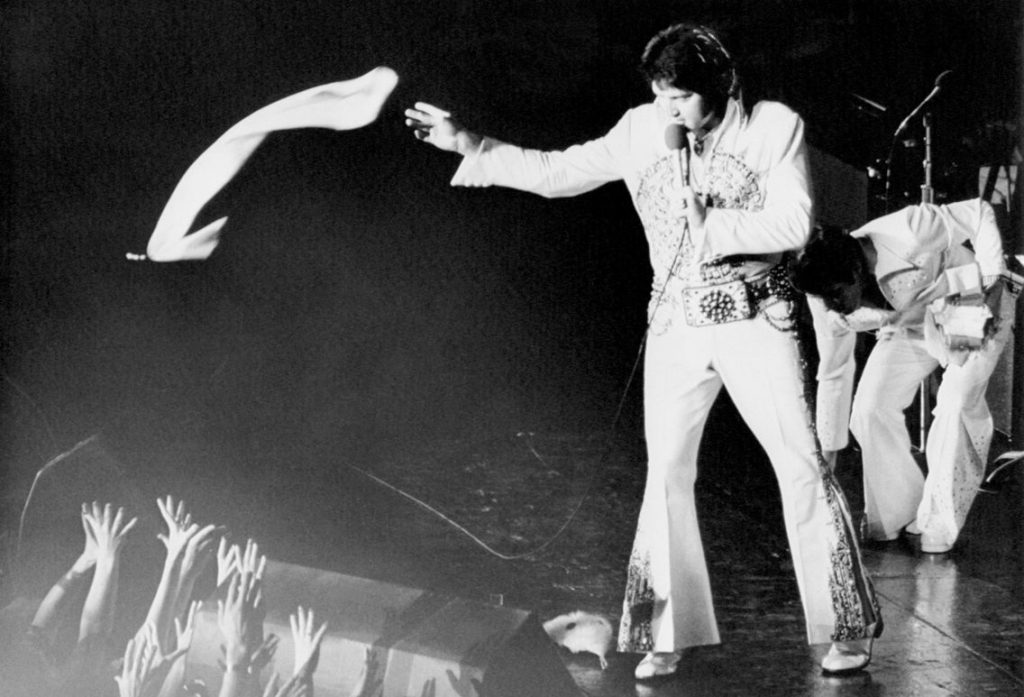 elvis presley in las vegas